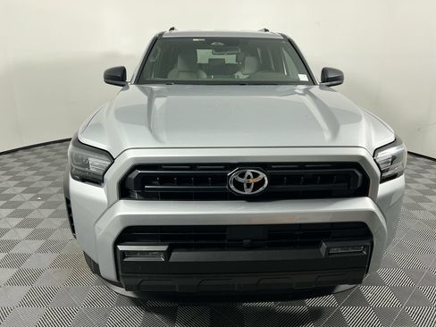 Used 2026 Toyota 4Runner SR5 RWD image 8
