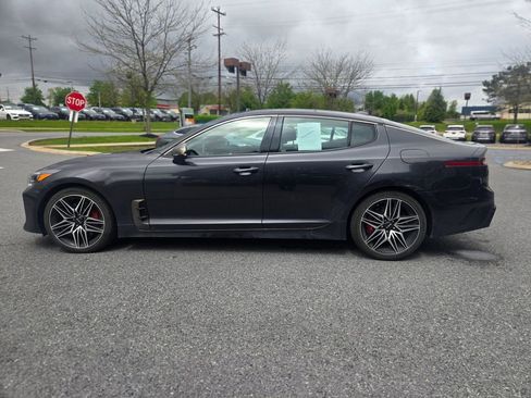 Used 2022 Kia Stinger GT1 w/ Red Interior Color Package AWD/4WD image 6