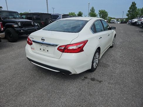 Used 2016 Nissan Altima 2.5 S FWD image 7