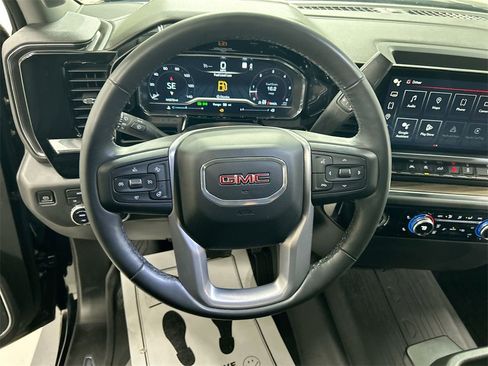 Used 2023 GMC Sierra 1500 Elevation image 4