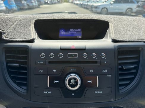 Used 2015 Honda CR-V LX image 12