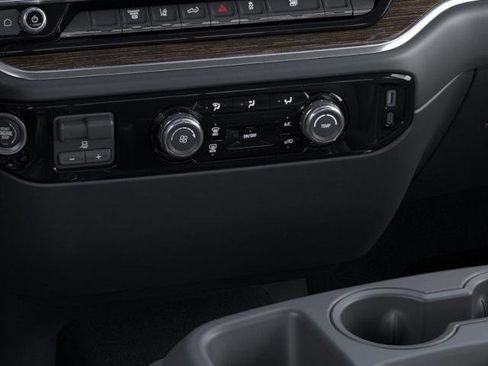 New 2026 GMC Sierra 2500 SLE image 47