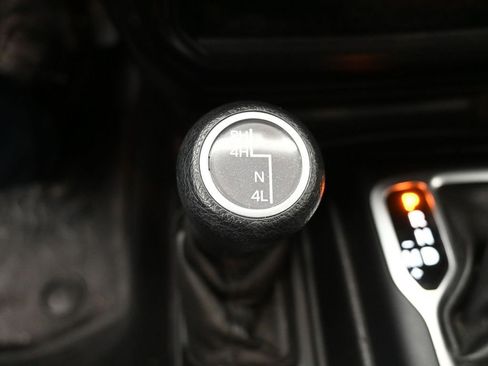 Used 2020 Jeep Gladiator Sport w/ Quick Order Package 24S image 24