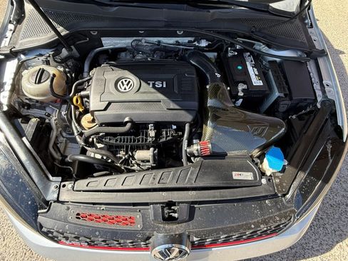 Used 2017 Volkswagen GTI Sport FWD image 22