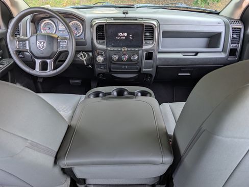 Used 2019 RAM 1500 Express w/ Express Value Package RWD image 21