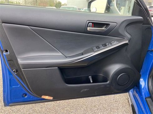 Certified 2022 Lexus IS 350 F Sport image 25