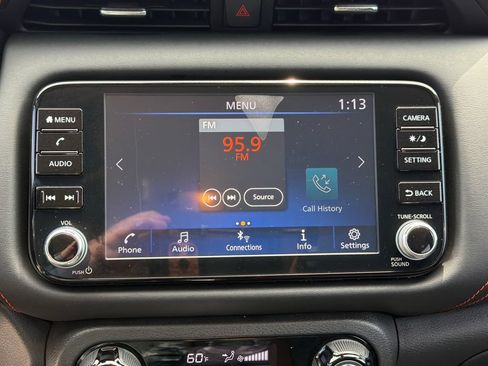 Certified 2021 Nissan Kicks SR FWD image 28