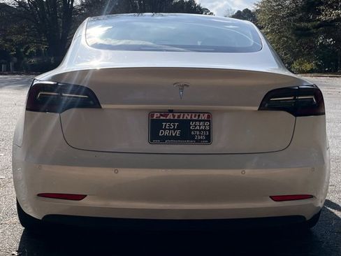 Used 2022 Tesla Model 3 Standard Range image 7