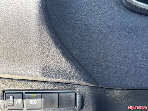 Certified 2024 Toyota Corolla Cross XLE w/ Convenience Package image 31