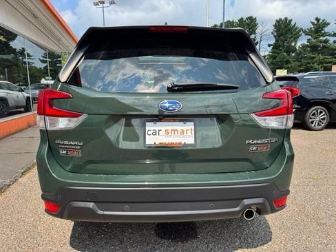 Used 2022 Subaru Forester Limited AWD/4WD image 6