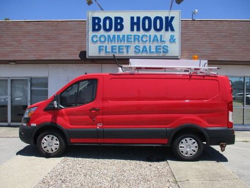 Used 2020 Ford Transit 250 Low Roof RWD image 29