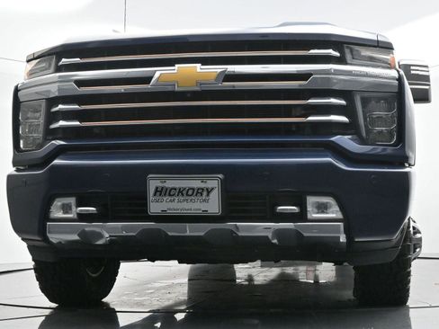 Used 2023 Chevrolet Silverado 3500 High Country w/ Technology Package AWD/4WD image 40