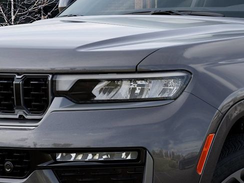 New 2026 Jeep Grand Cherokee L Summit AWD/4WD image 10