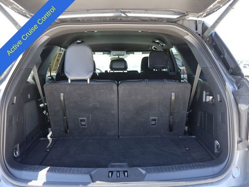 Used 2025 Ford Explorer ST-Line w/ ST-Line Street Pack AWD/4WD image 15