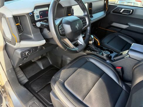 Used 2022 Ford Bronco Badlands AWD/4WD image 14