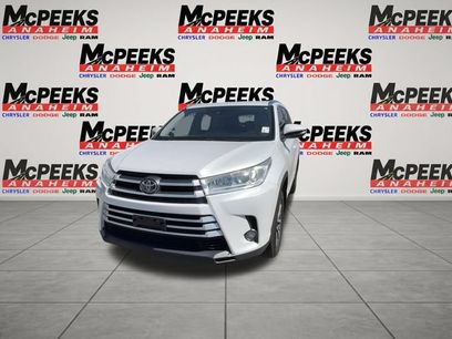 Used 2017 Toyota Highlander XLE