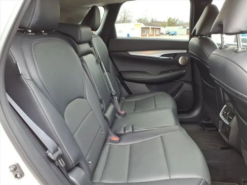 Used 2022 INFINITI QX50 Essential image 16