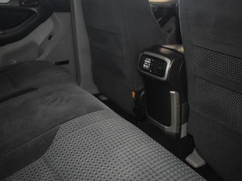 Used 2005 Toyota 4Runner Sport AWD/4WD image 32