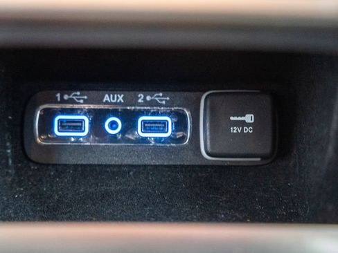 Used 2021 Jeep Grand Cherokee Laredo X AWD/4WD image 27