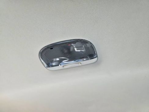 Used 2010 Subaru Outback 2.5i AWD/4WD image 47