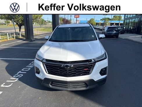 Used 2023 Chevrolet Traverse RS AWD/4WD image 8