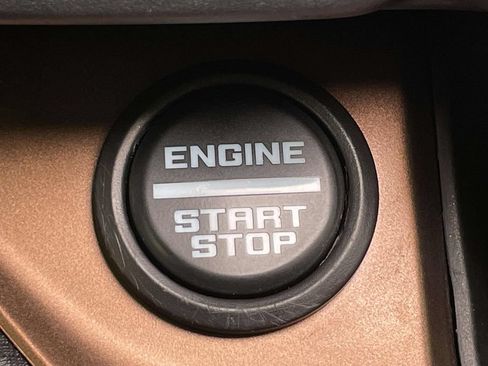 Used 2022 Ford Bronco Sport Outer Banks w/ Tech Package AWD/4WD image 40