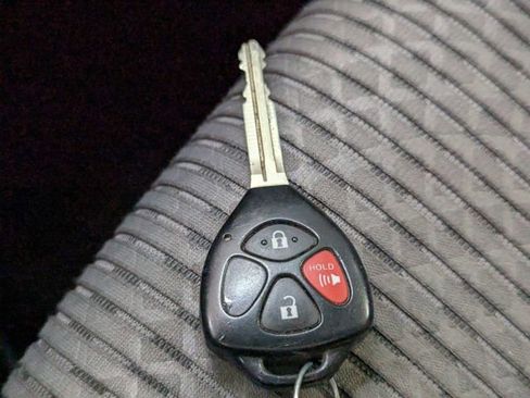 Used 2019 Toyota 4Runner SR5 AWD/4WD image 22