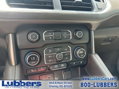 Used 2021 Chevrolet Tahoe LT w/ LT Signature Package AWD/4WD image 18