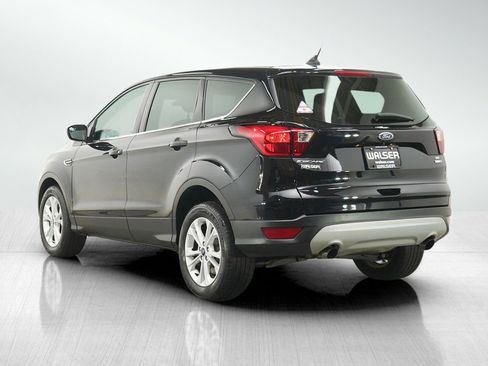 Used 2019 Ford Escape SE AWD/4WD image 3