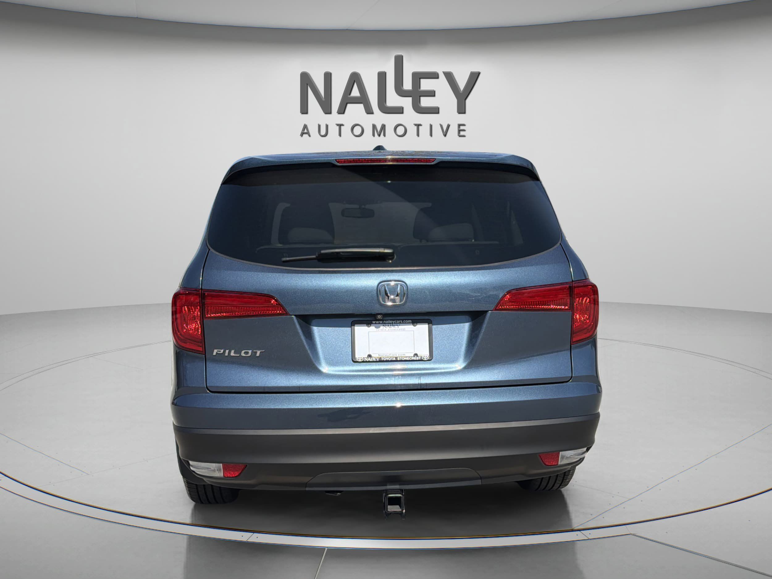 Used 2017 Honda Pilot EX-L image 4