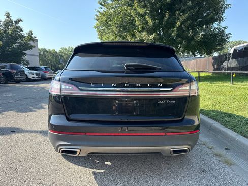 Used 2019 Lincoln Nautilus Reserve AWD/4WD image 6