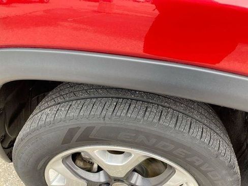 Used 2019 Jeep Compass Limited AWD/4WD image 23