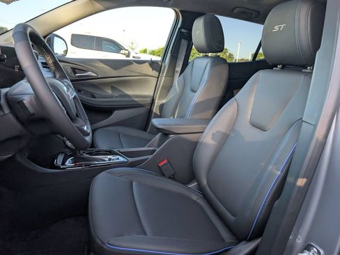 New 2026 Buick Encore GX Sport Touring w/ Advanced Technology Package FWD image 19