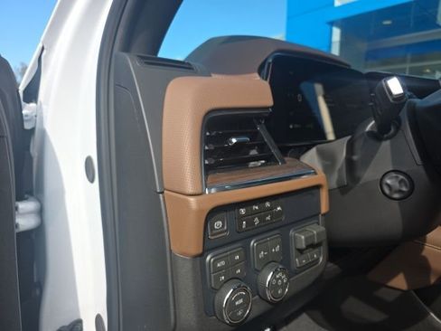 New 2026 Chevrolet Tahoe High Country image 16