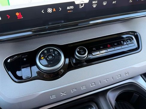 Certified 2025 Ford Expedition Max Active image 44