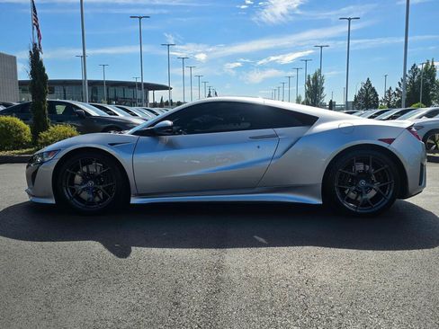 Used 2017 Acura NSX AWD/4WD image 2