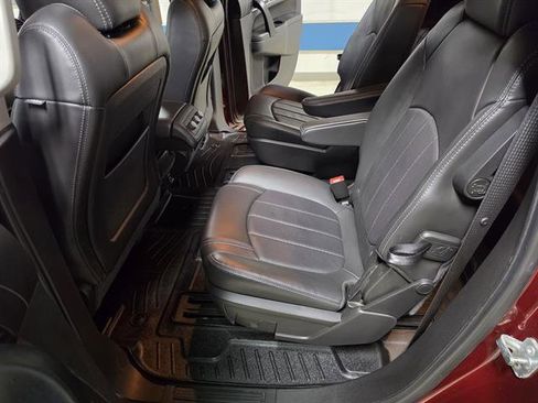 Used 2017 Buick Enclave Leather w/ Enclave Sport Touring Edition AWD/4WD image 13