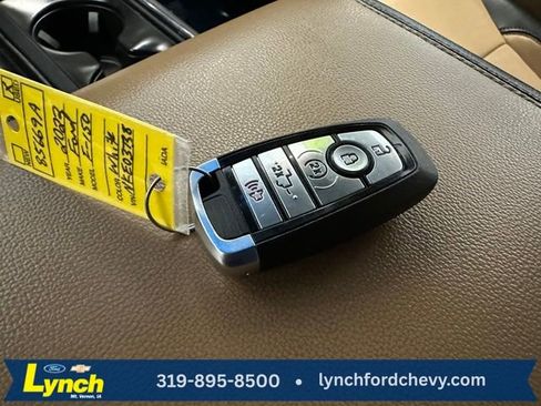 Used 2022 Ford F150 Lariat w/ Equipment Group 502A High image 18