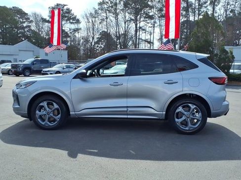 Used 2023 Ford Escape ST-Line w/ Tech Pack #1 image 3