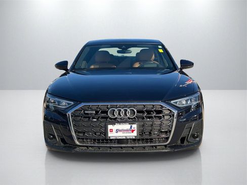 Used 2022 Audi A8 L 3.0T image 2