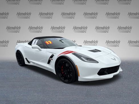Used 2017 Chevrolet Corvette Grand Sport image 2