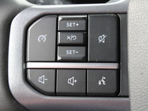 Used 2026 Ford F350 Lariat w/ Tremor Off-Road Package AWD/4WD image 65