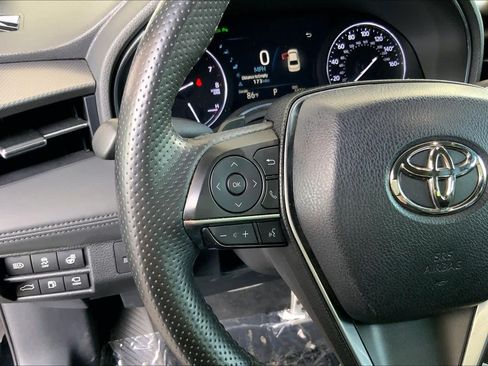 Used 2019 Toyota Avalon Touring w/ Advanced Safety Package FWD image 23