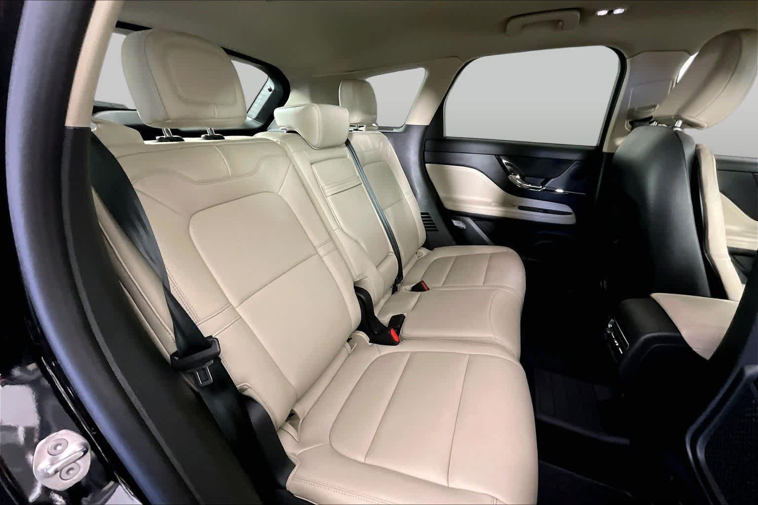 Used 2025 Lincoln Corsair FWD image 20