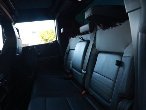 Used 2025 GMC Hummer EV 2X AWD/4WD image 36