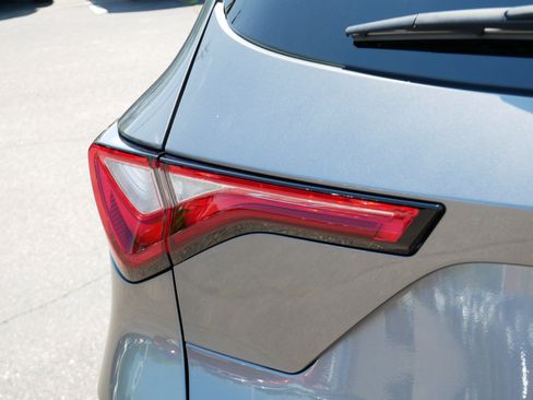 Used 2023 Acura MDX FWD w/ Technology Package image 17