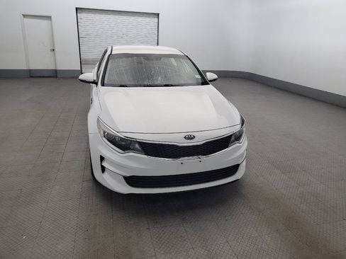 Used 2016 Kia Optima LX w/ LX Convenience Package FWD image 14
