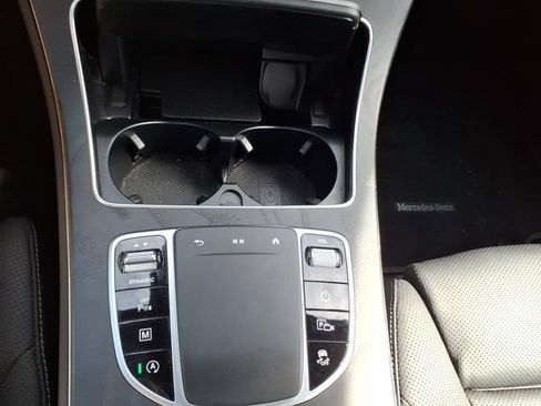 Used 2022 Mercedes-Benz GLC 300 image 24