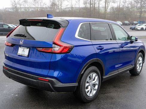 Certified 2025 Honda CR-V LX image 14