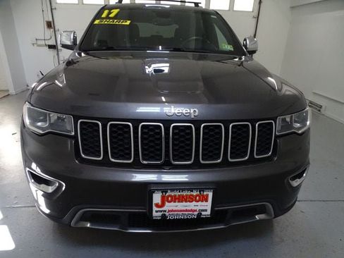 Used 2017 Jeep Grand Cherokee Limited AWD/4WD image 27